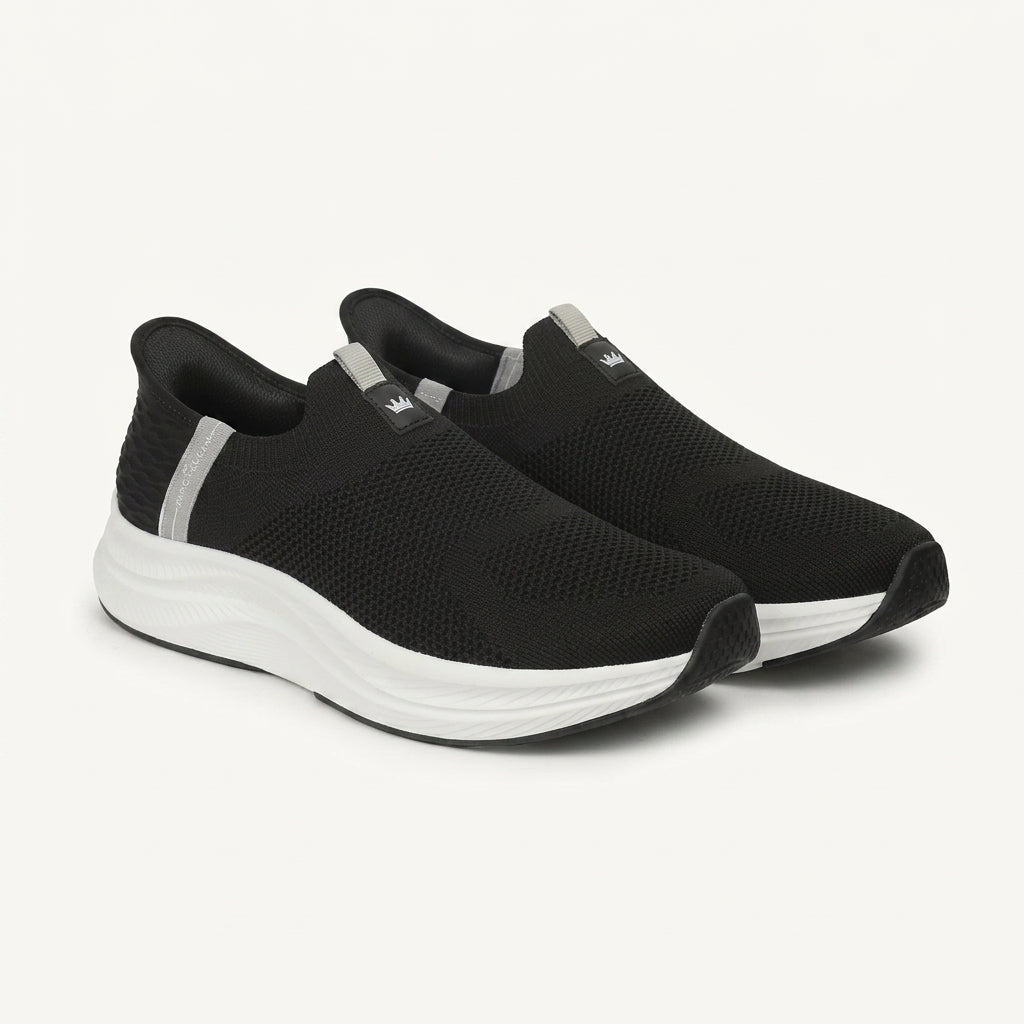 Black sneaker inspiration